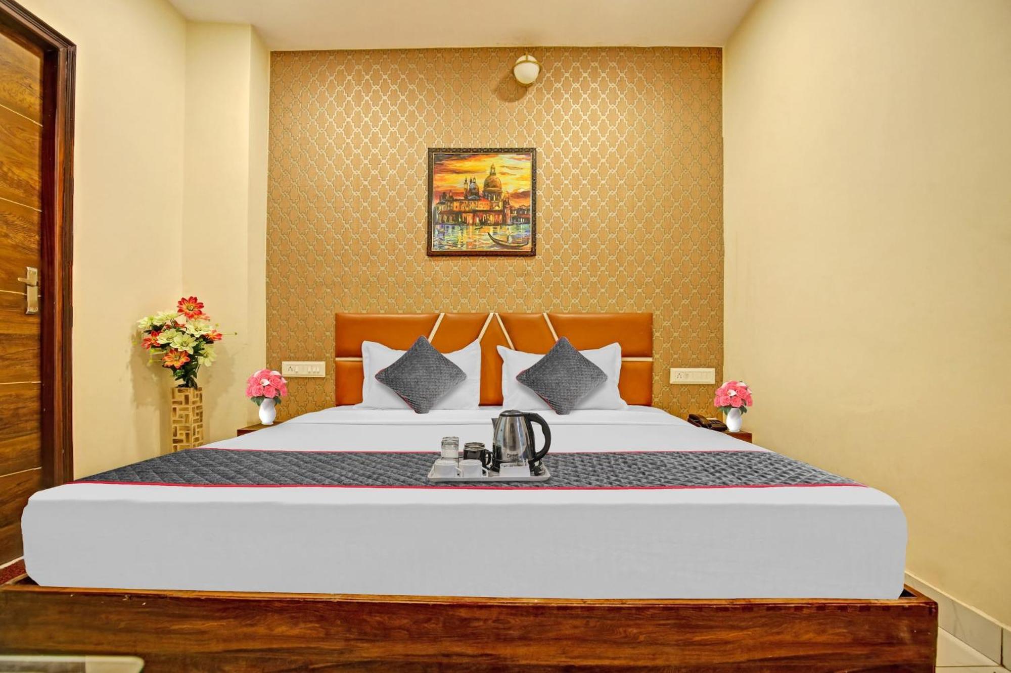 Hotel Townhouse Sky Ludhiana Exterior foto